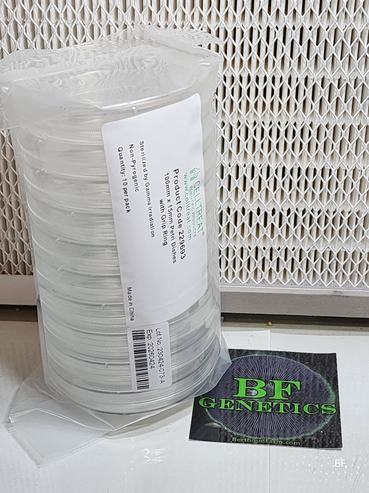 Boîtes de Petri Celltreat 100 mm x 15 mm avec anneau de préhension (paquet de 10)
