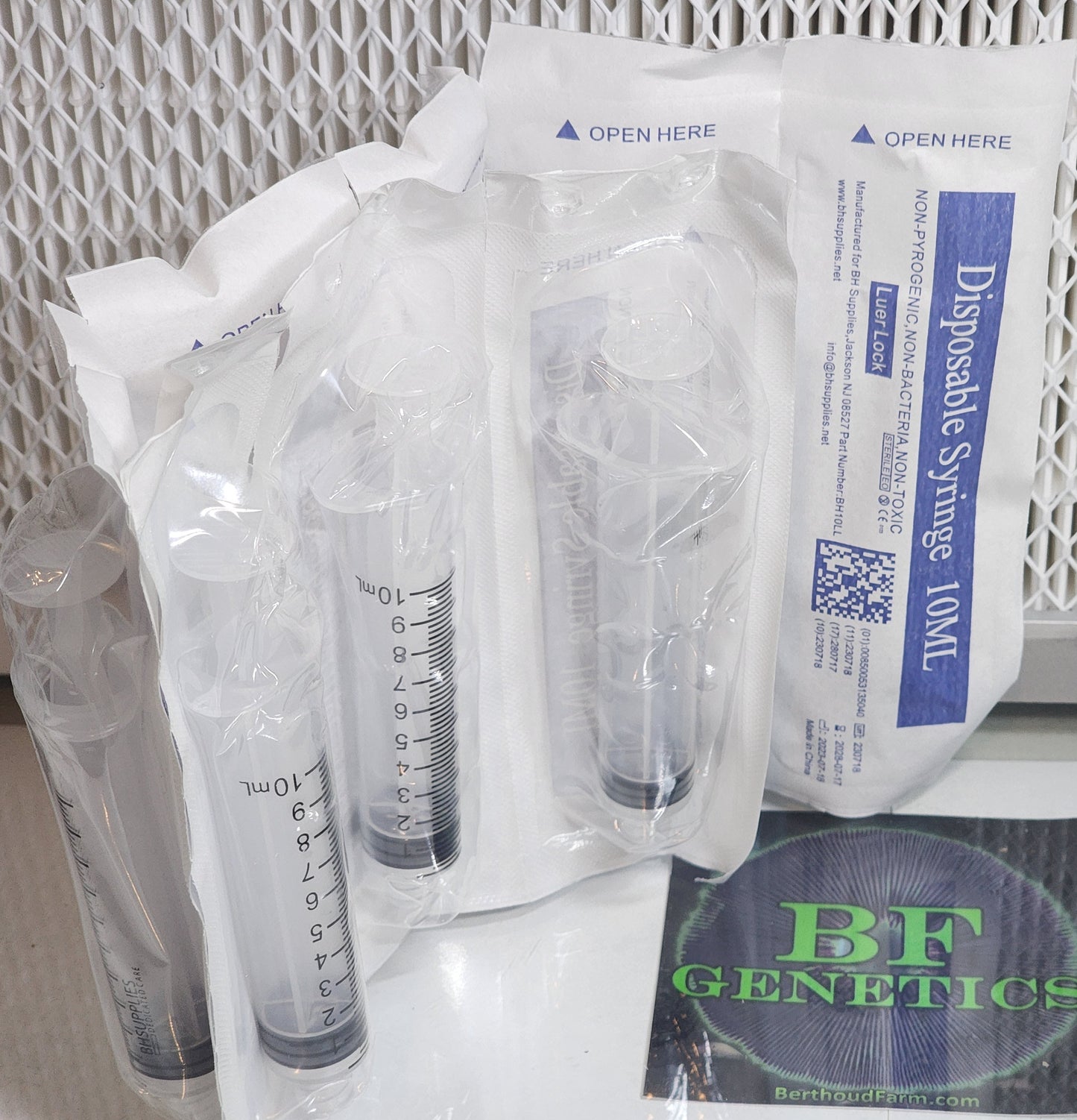 Seringue et capuchon Luer Lock de 10 ml/cc emballés individuellement